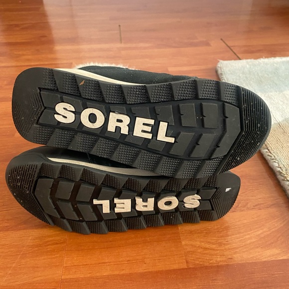 SOREL Kids Whitney™ II Short Lace Waterproof  Black Snow Boot Youth 4. - Picture 11 of 11